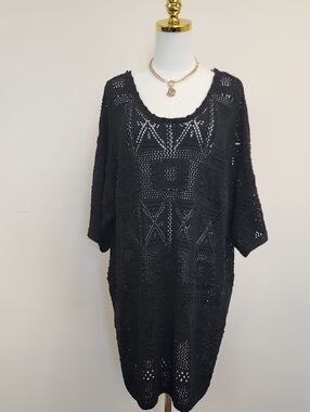 Aaron & Amber Black Crochet Open Knit Swim Cover Up Dress Size Large